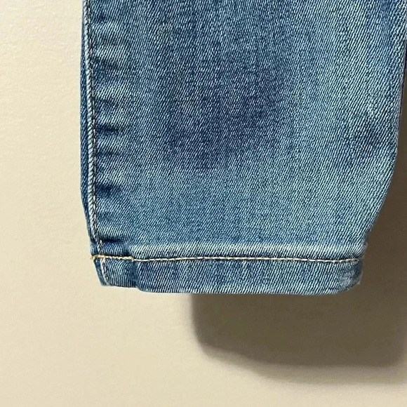 Garage Mid Rise Skinny Destroyed Jeans Medium Faded Wash - Picture 5 of 12